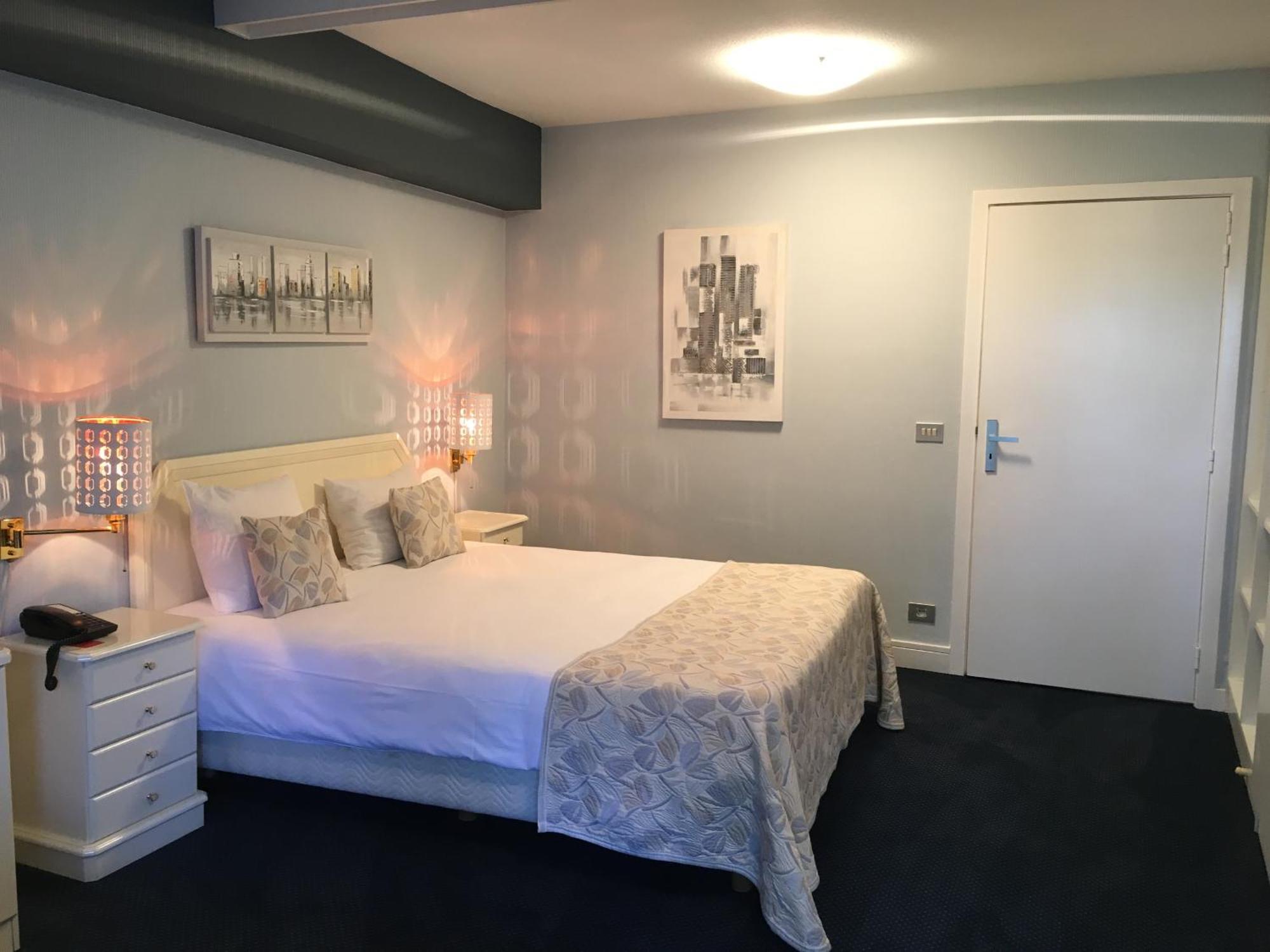 First Euroflat Hotel Брюксел Ресторант снимка